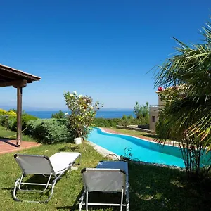 Hidden Gems #feelslikehome Afytos
