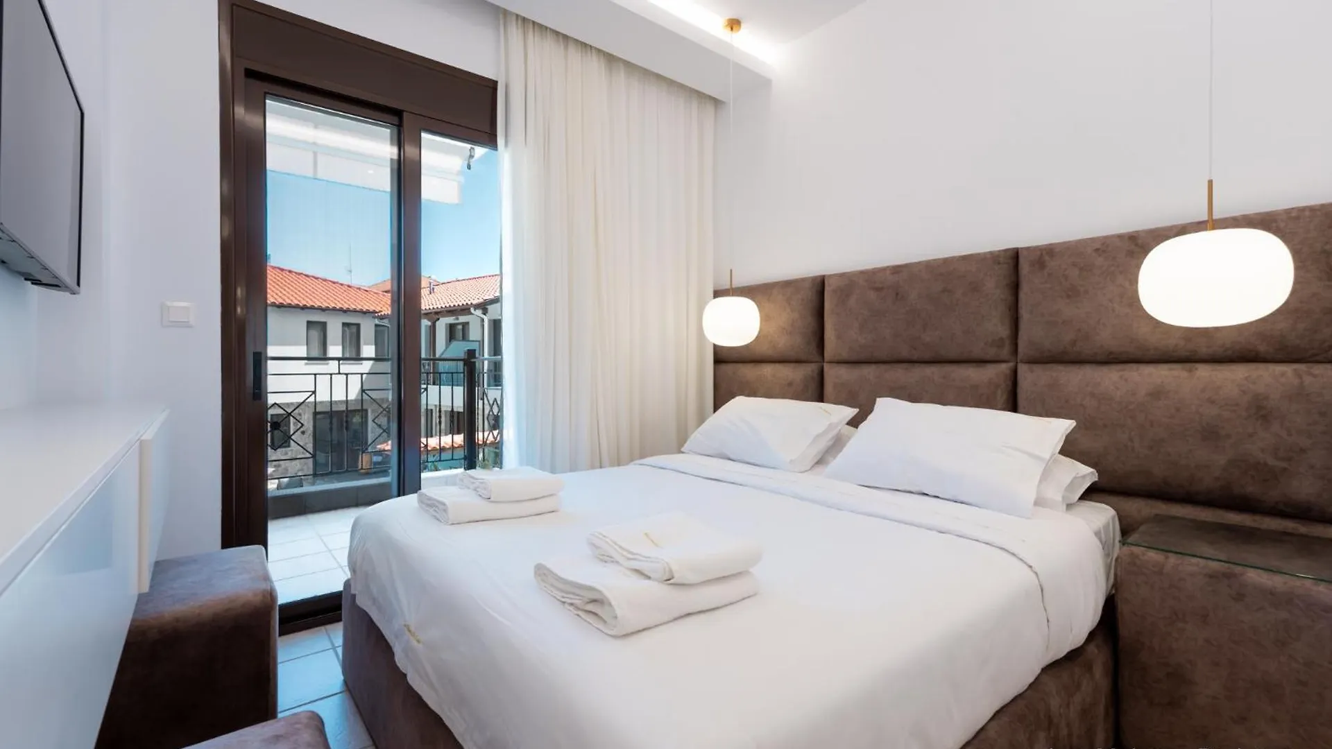 Les Maisons Deluxe By Rentalspro - Afytos Halkidiki Apartment